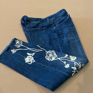 Chico’s ladies jeans US size 10 price is firm